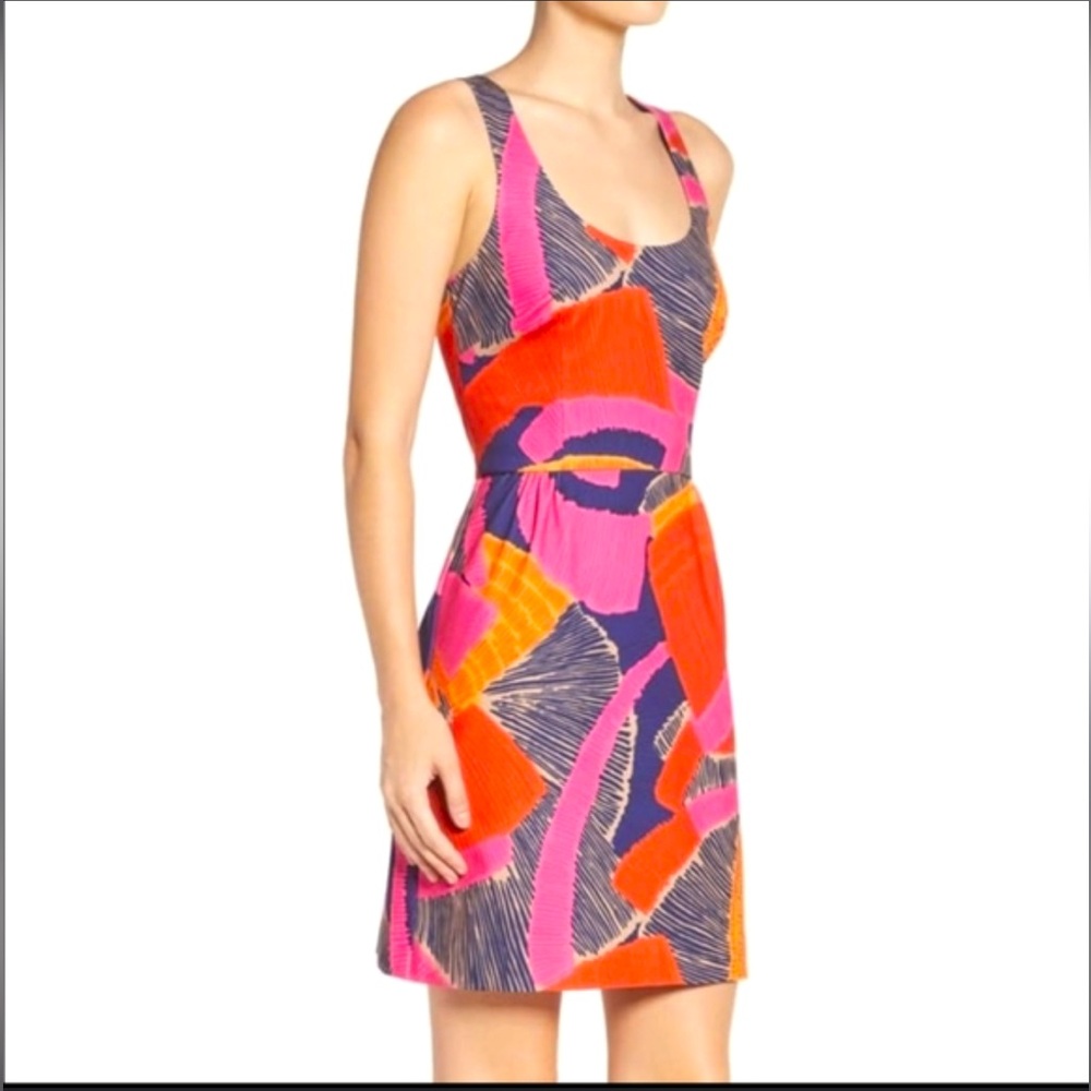 TRINA TURK Abstract Dress Size 2‎ racer back geometric